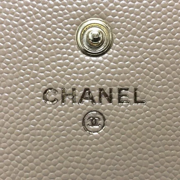 CHANEL Authentic Cream Caviar Leather Wallet - Picture 8 of 12